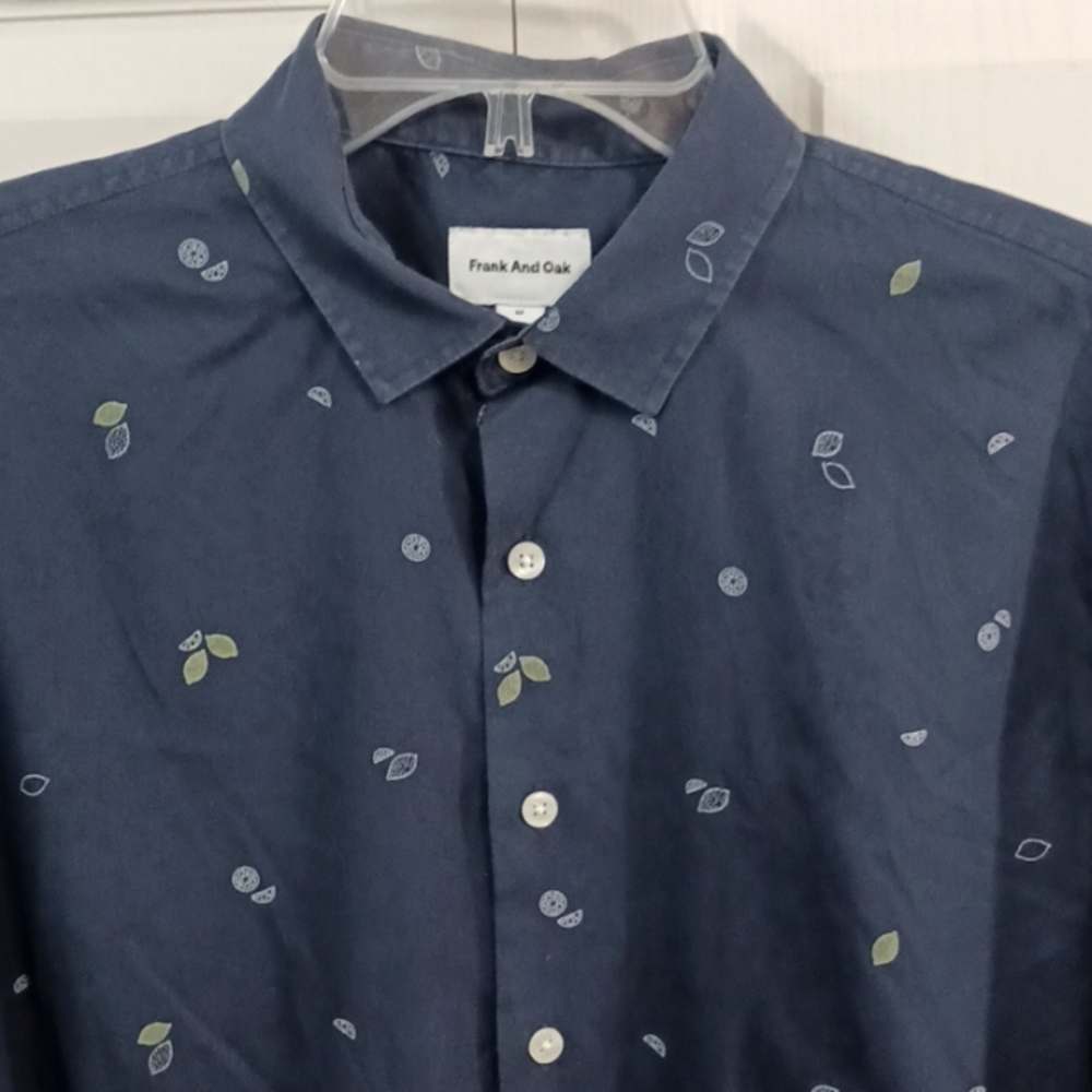 Frank and Oak cotton button down - navy blue w lemons - Med - Picture 6 of 6